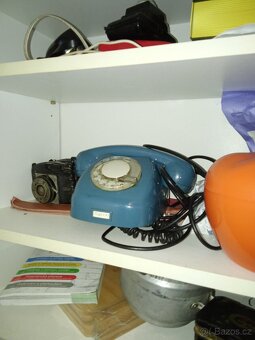 Starý telefon Tesla - 2