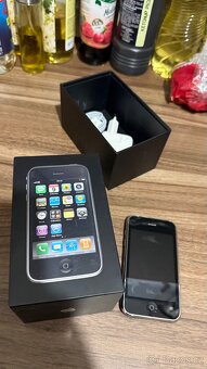 iPhone 3G 8GB - 2