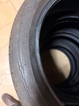 Hankook Ventus Evo 235/45 R20 100V - 2