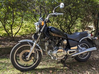 Yamaha XV750 - 2