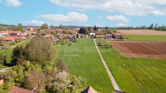 Prodej stavebního pozemku, 3 000 m2, ev.č. 00581 - 2