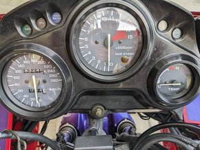 Prodám Honda CBR 600 F PC25 youngtimer retro - 2