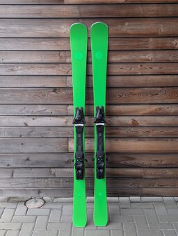 Prémiové švýcarské lyže AK GREEN POP. 160cm, 2023, ZÁNOVNÍ - 2
