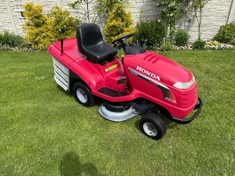 Zahradní traktůrek Honda 2315 - 2