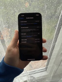 Iphone 15 128gb - 2