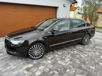 Skoda Superb L&K 4x4 3.6 V6 - 106 000km - TOP stav - 2