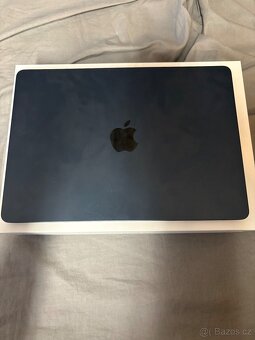 Macbook air 13palcový s apple m3 čipem - 2