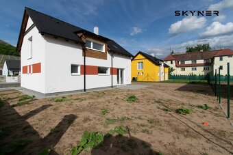 Prodej, Rodinné domy, 130 m2 - Žalhostice, ev.č. 01090 - 2