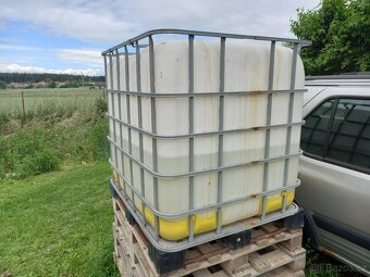 Nádrž na vodu 1000l, ibc kontejner - 2