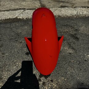 Yamaha R7 blatník - 2