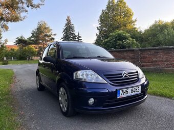Prodám Citroën C3 1.4i, r. v. 2004 –Garážovano - 2