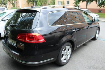 Passat B7 Variant Highline 2011 2.0tdi DSG - 2