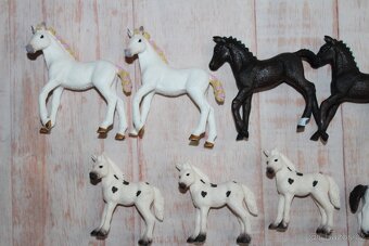 Figurky koní Schleich 8 - 2
