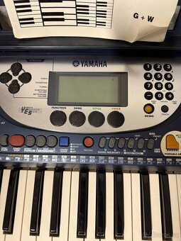 Elektronický keyboard Yamaha PSR-270 - 2