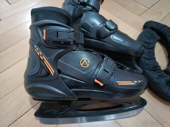 Prodám dětské brusle velikost 33-36 - 2