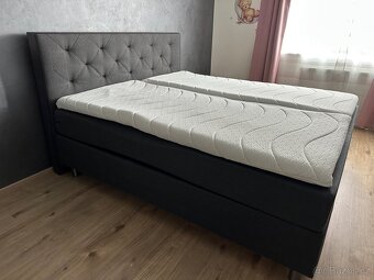 Prodám manželskou postel ADRIANA a matracemi WELLPUR - 2