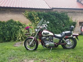 Honda VT 1100 Shadow USA - 2