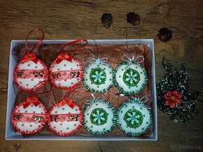 Vánoční ozdoby . baňky - 2