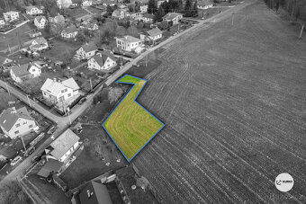 Stavební pozemek o výměře 1044 m2 v obci Skalice - 2