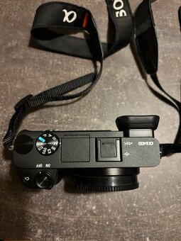 Sony A6400 - 2