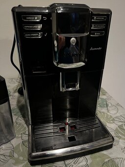 Automatický kávovar Saeco incanto 8916 - 2