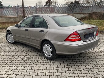 MERCEDES C 180 KOMPRESSOR MANUÁL 6 RYCHLOSTÍ - 2