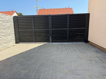 Brána antracit 5000x2000 - 2