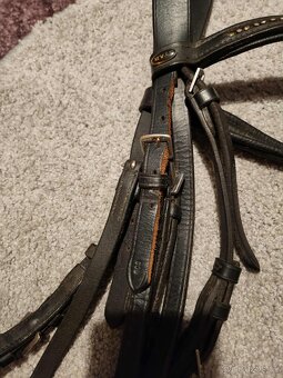 Prodám více věcí - 2