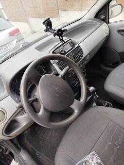 Fiat Punto - 2