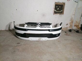 Citroen C4-přední nárazník - 2