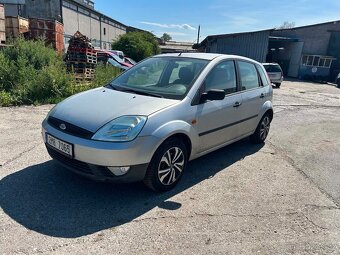 Ford Fiesta - 2