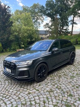 Audi SQ7 keramik,7mist ,B&Q ,top vybava - 2