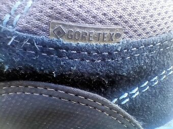 Goretexové dětské boty v 33 - 2