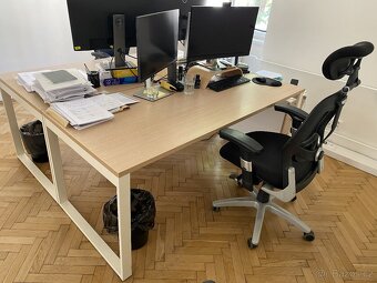 Stůl MDD 180 x 80 cm  NOVÝ - 2