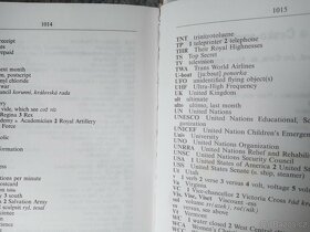 Anglicko-český slovník - 1056 stran a konverzace 158 stran - 2