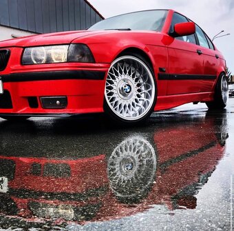 BMW e36 328i hellrot red - 2