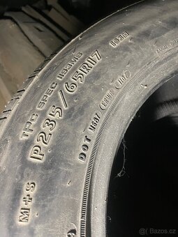 Letni pneu 235/65 r17 - 2
