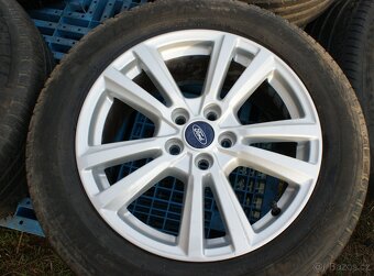 5x108 R17 hezka alu kola original Ford s pneu - 2