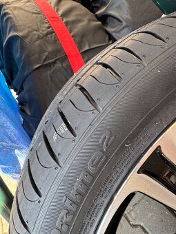 Hyundai Elektron 8jx19 pneu Hankook nové - 2