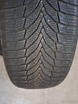 Zimní pneu 235/50R18 - 2
