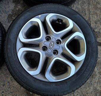 Letní alukola Hyunday i20 16" 4X100 195/55 R16 Pirelli - 2