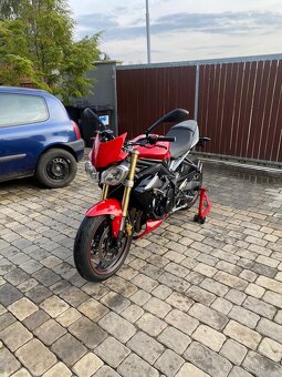 Street triple 675 - 2