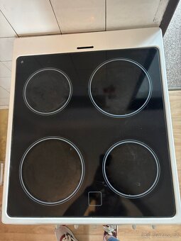 Elektrický sporák a trouba Gorenje - 2