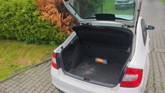 Osobní automobil ŠKODA RAPID - 2