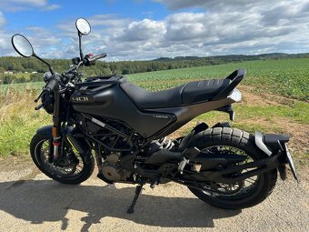 Husqvarna Svartpilen 401 r.v.2022 - 2