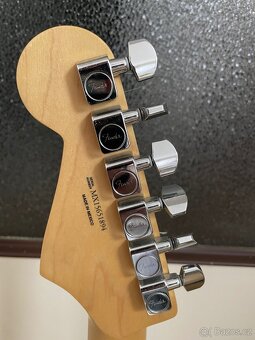 Fender Stratocaster Mexico - 2