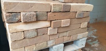 Cihly pro design a renovace interiérů - 2