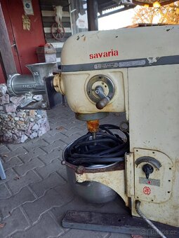 Mlejnek na klobásy - 2