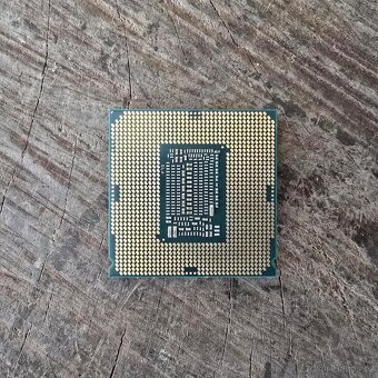 Intel Core i7-9700 - socket 1151, Coffee Lake Refresh - 2