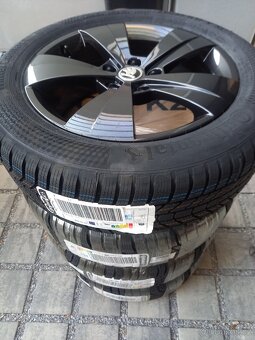 Š.Superb III,VW Passat B8- NOVÝ zimní ALU komplet 215/55R17 - 2